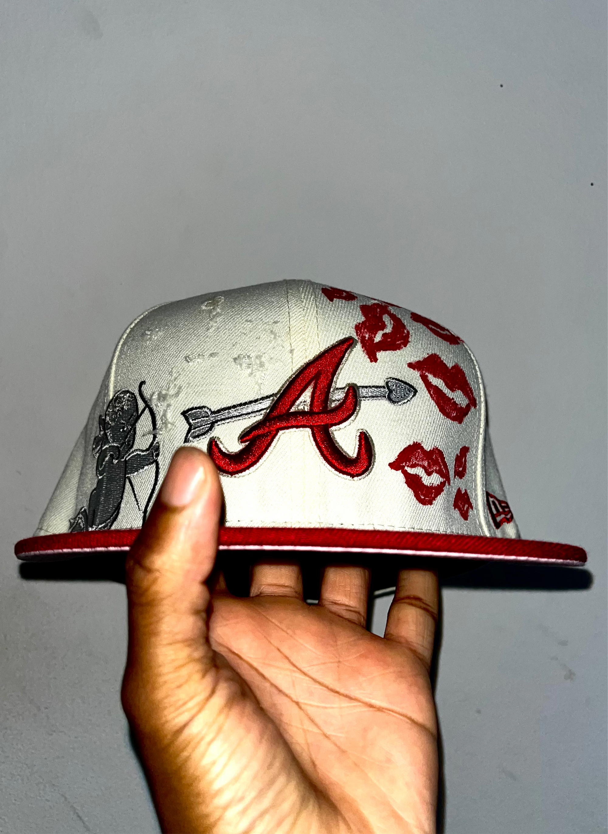 ATL. Kiss, Basic Hat