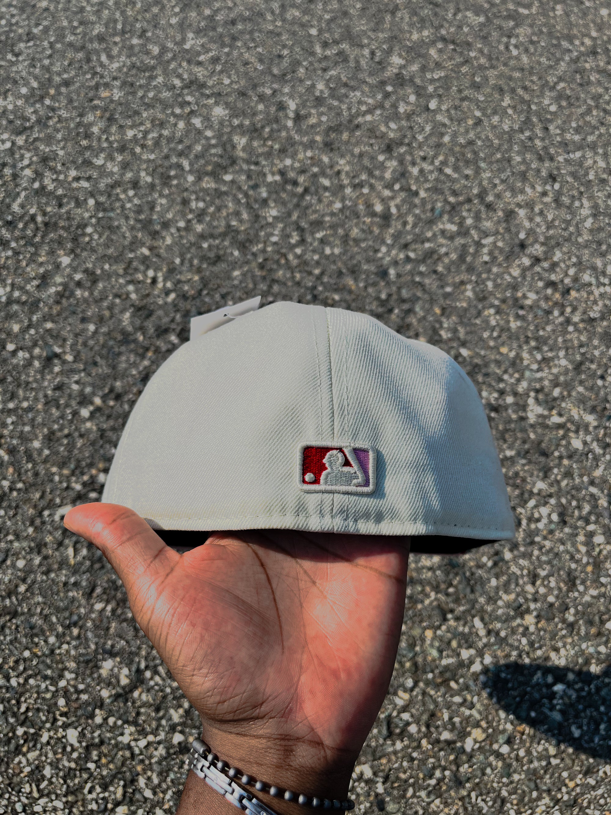 ATL. Kiss and Pearls Hat