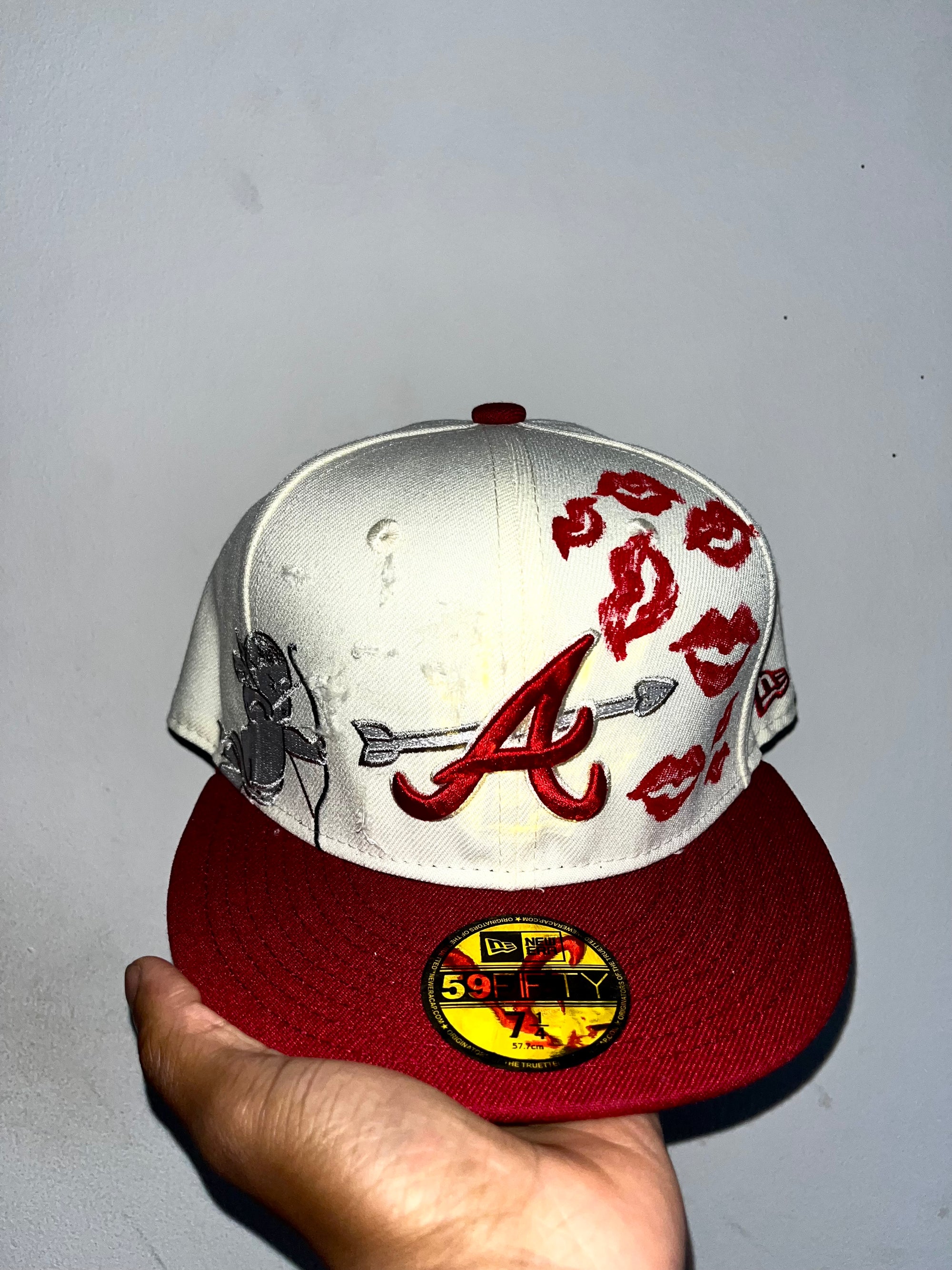 ATL. Kiss, Basic Hat